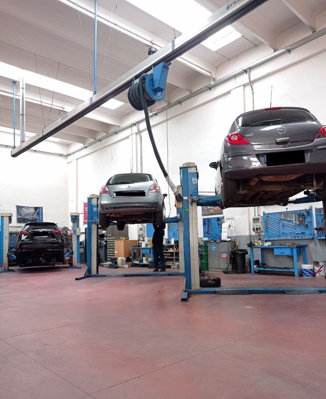 Vendo l'autofficina di 350mq in vendita - foto 3