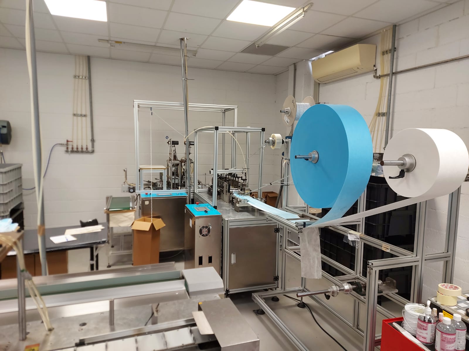 Macchinario per mascherine chirurgiche semitrasparenti  in vendita - foto 2