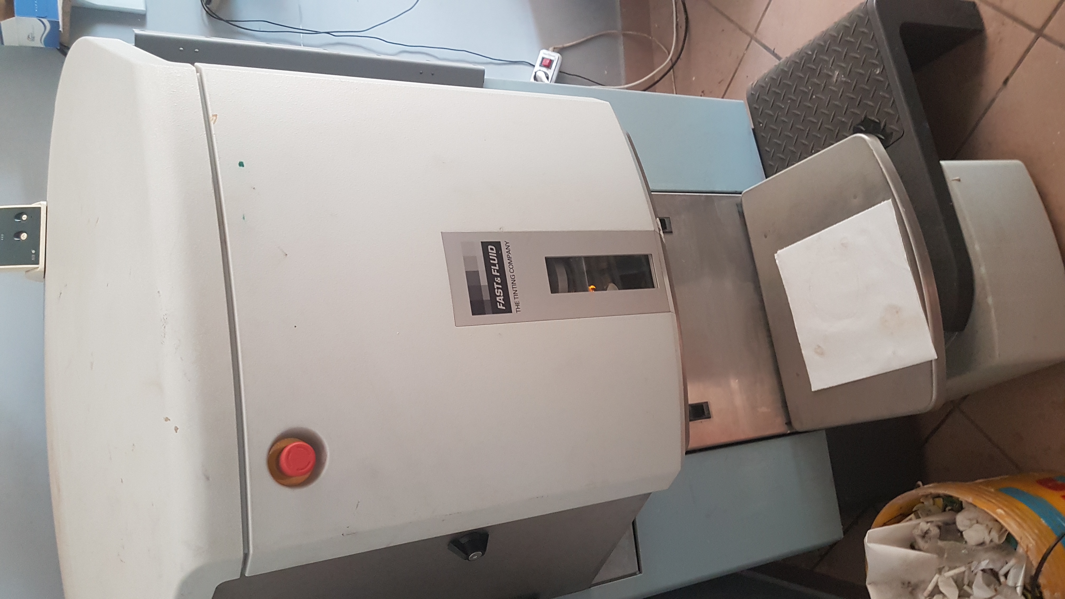 TINTOMETRO FAST&FLUID AUTOMATICO + AGITATORE MIXER   in vendita - foto 1
