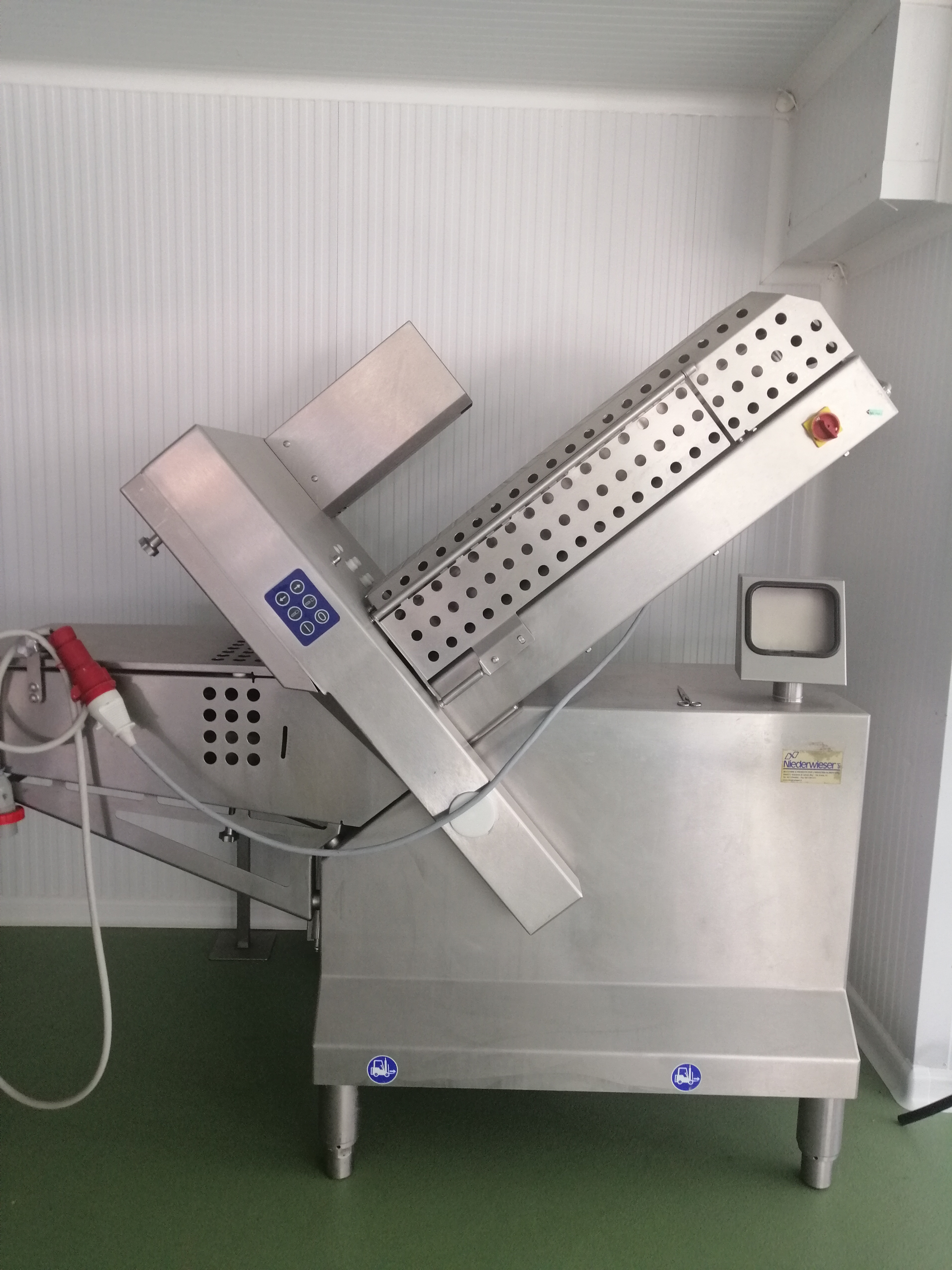 Affettatrice Industriale in vendita - foto 4