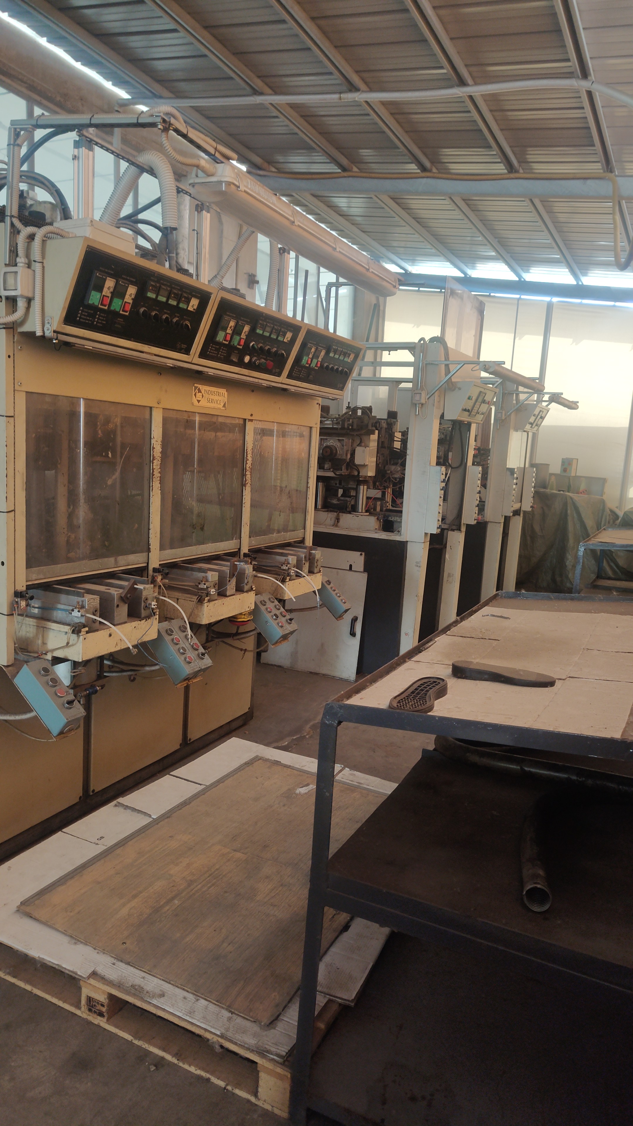 Presse a iniezione per plastica in vendita