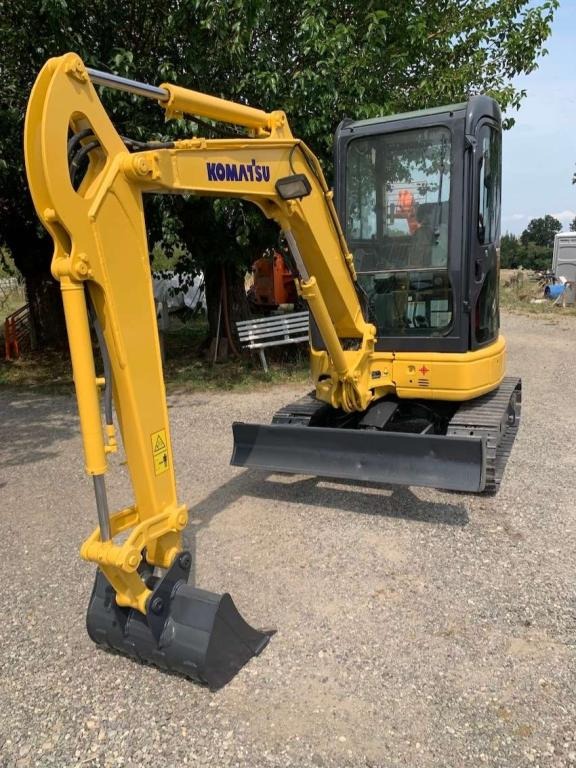 Komatsu PC50MR-2 Excavator in vendita - foto 4