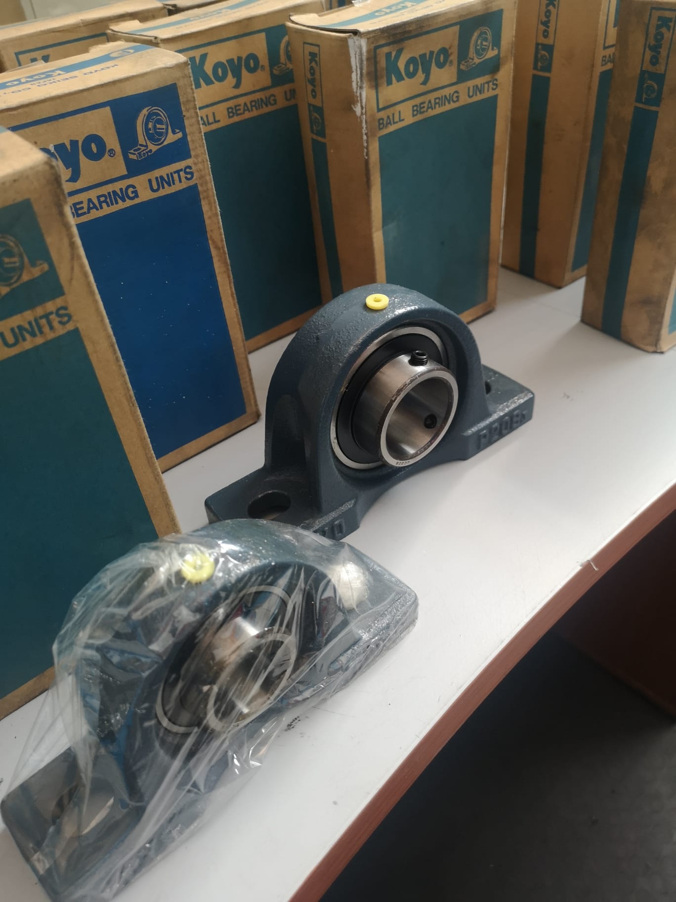 Supporti per cuscinetti a sfera in vendita - foto 1