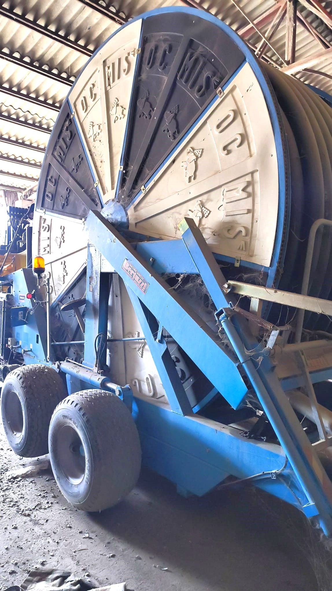 IRRIGATORE SEMOVENTE IR4 - 140/550 CON MOTORE  in vendita - foto 16