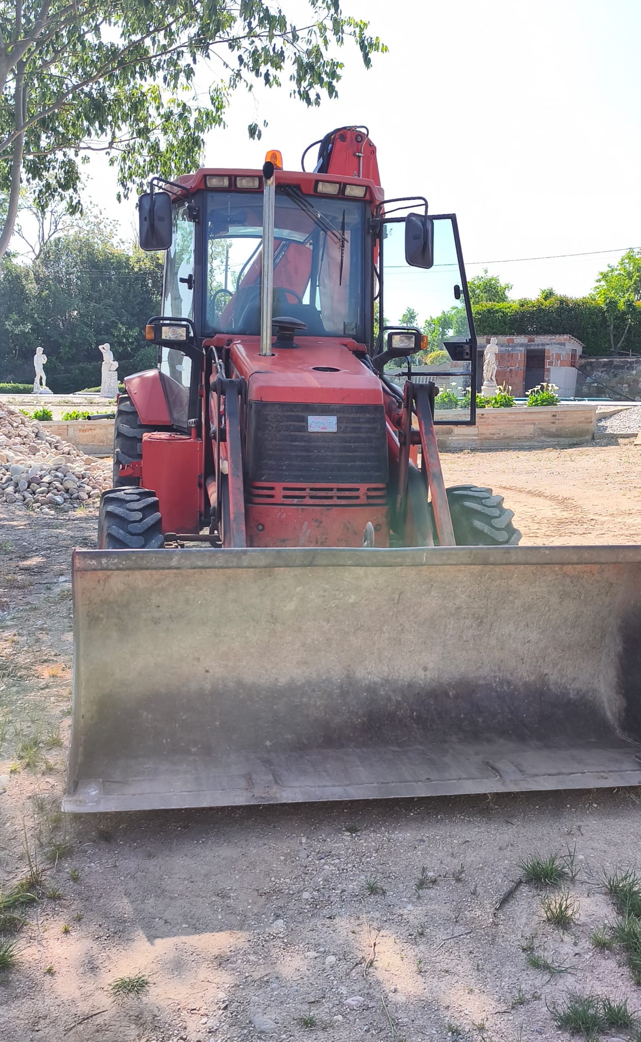 ESCAVATORE SEMOVENTE FAI 4x4 (3.430 ORE) in vendita - foto 6