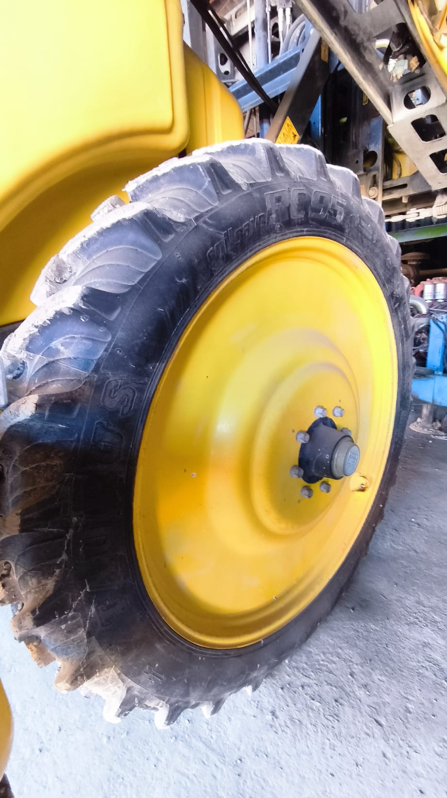 IRRORATRICE PER TRATTAMENTI CAFFINI  2.800 Litri in vendita - foto 12