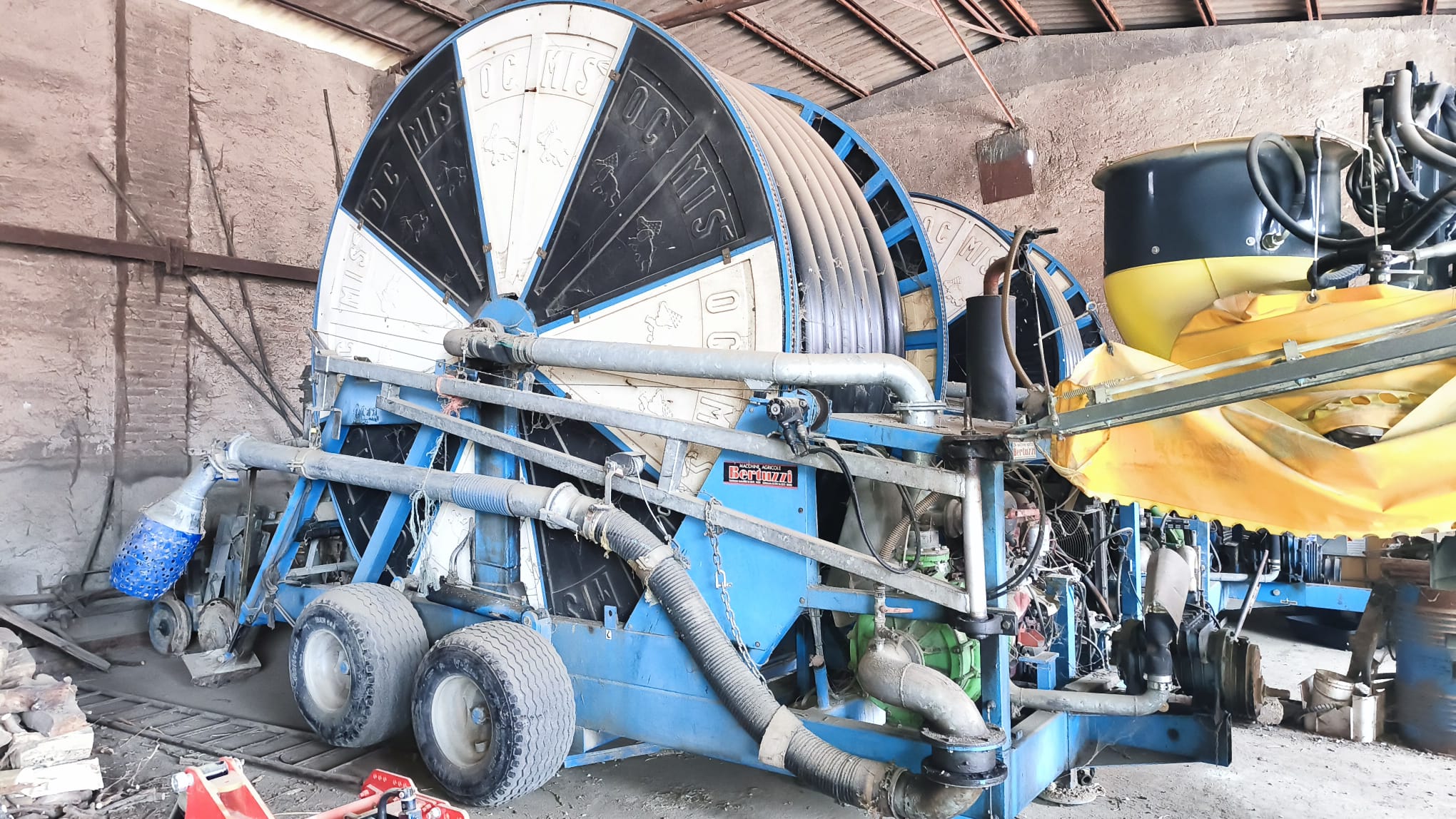 IRRIGATORE SEMOVENTE IR4 - 140/550 CON MOTORE  in vendita - foto 1