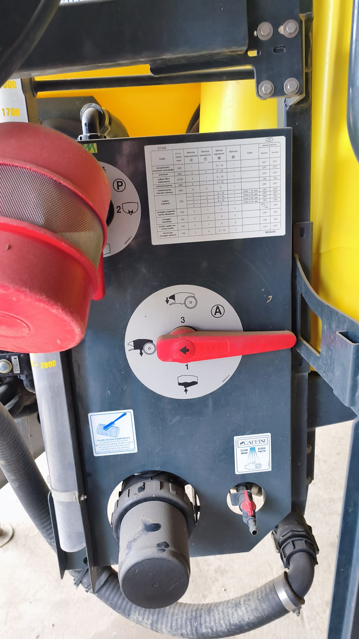 IRRORATRICE PER TRATTAMENTI CAFFINI  2.800 Litri in vendita - foto 11