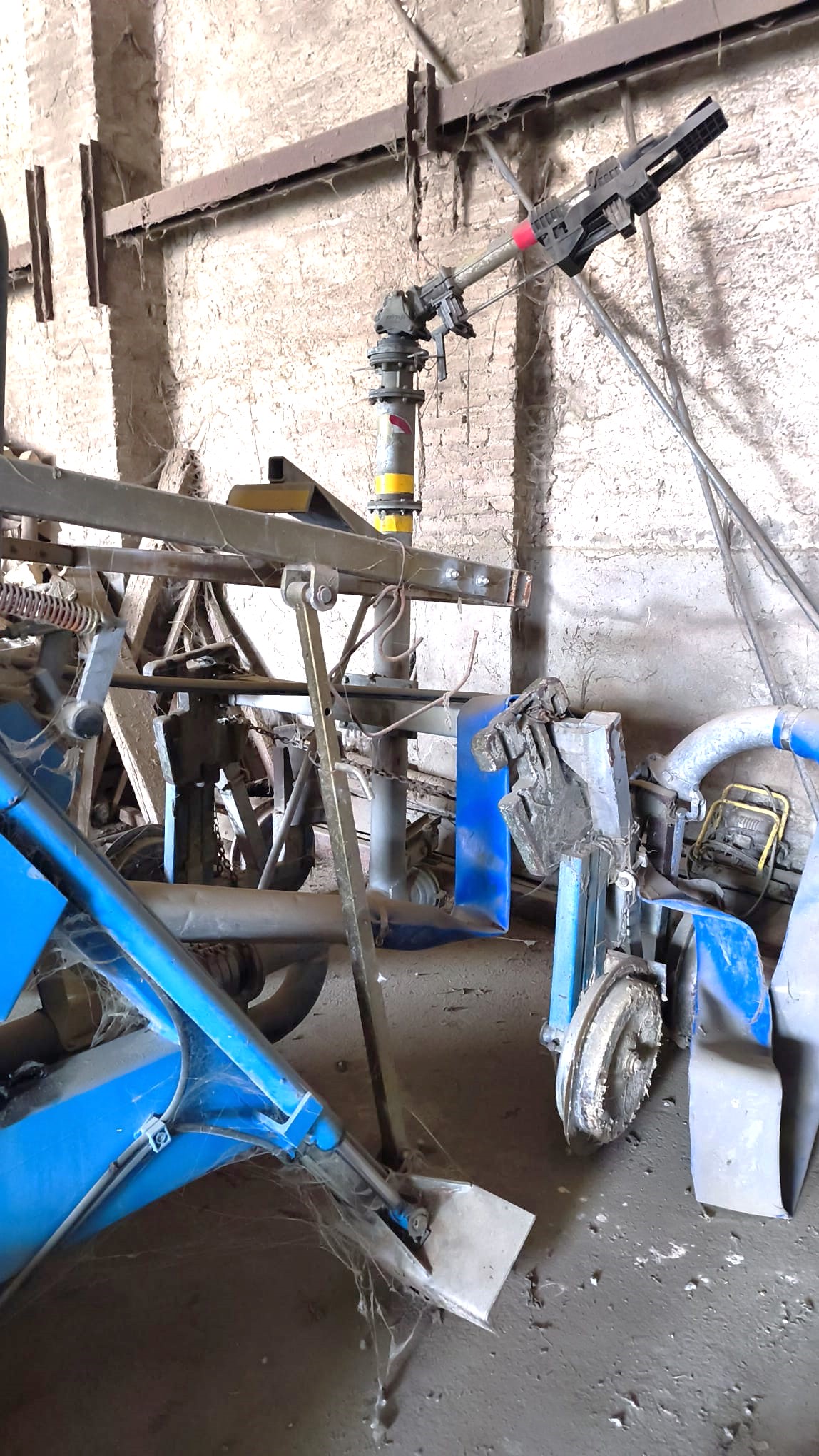 IRRIGATORE SEMOVENTE IR4 - 140/550 CON MOTORE  in vendita - foto 4