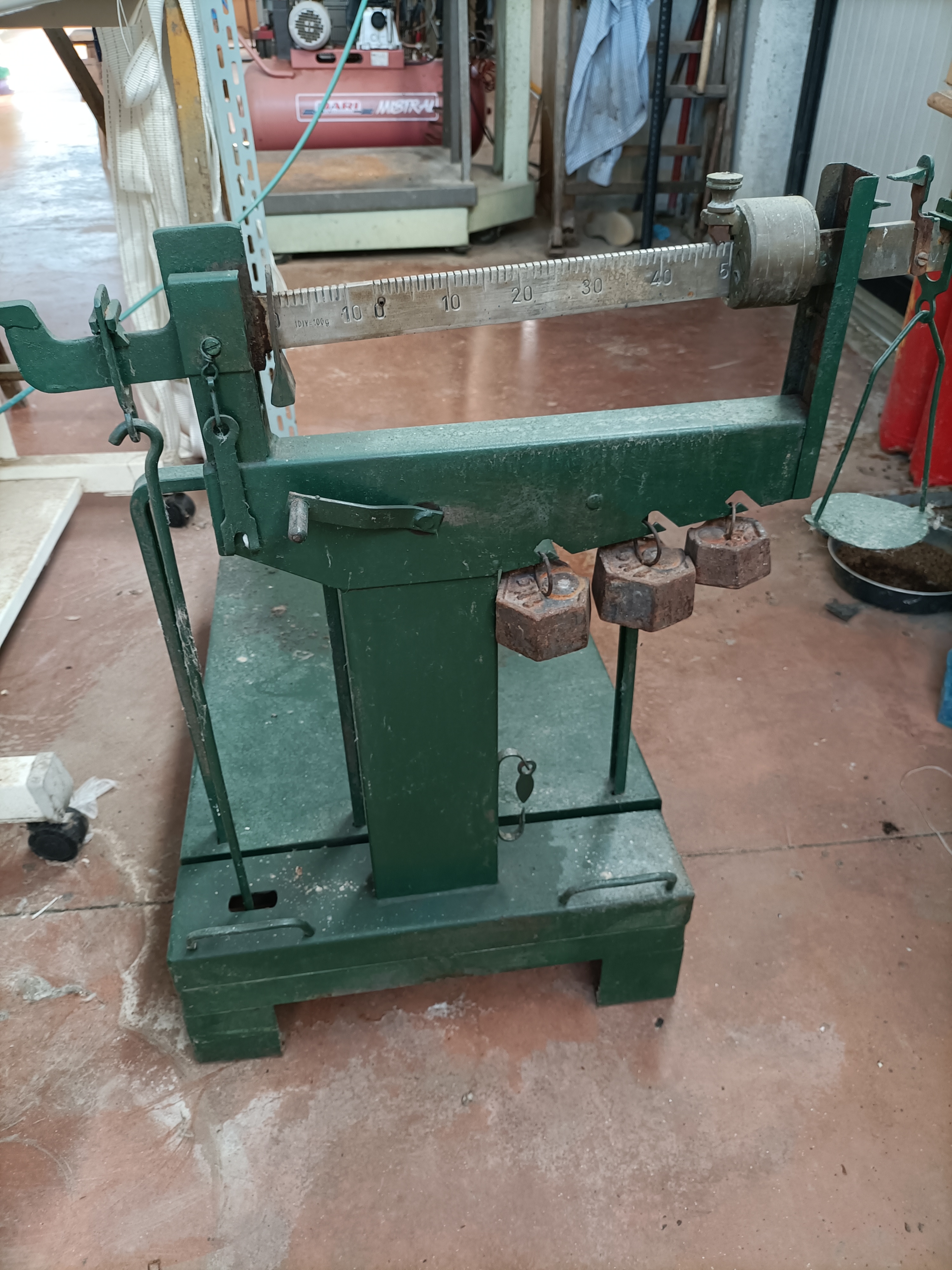 bilancia bascula kg 300 in vendita - foto 2