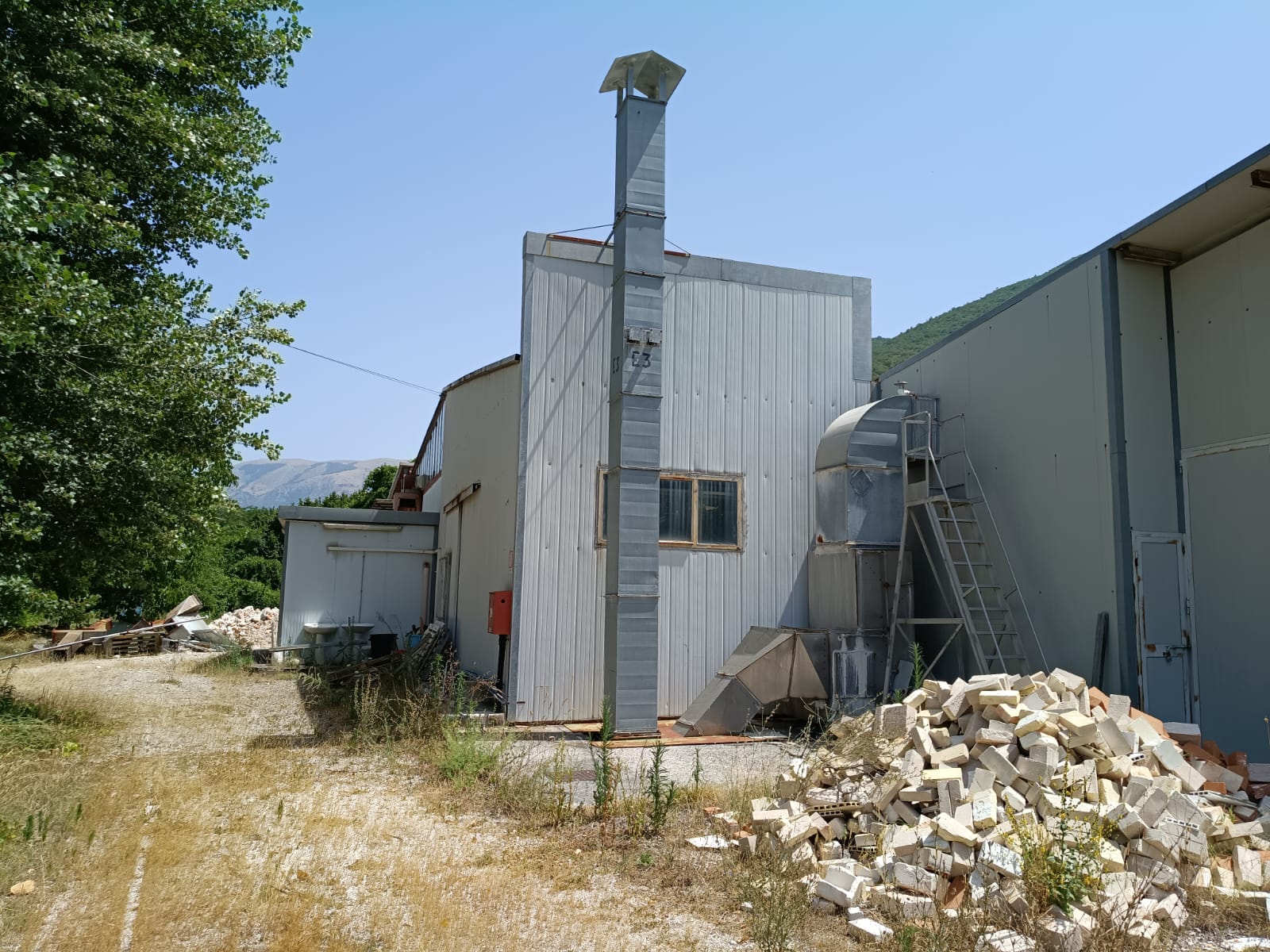 CAPANNONE AD USO INDUSTRIALE E ARTIGIANALE  in vendita - foto 8