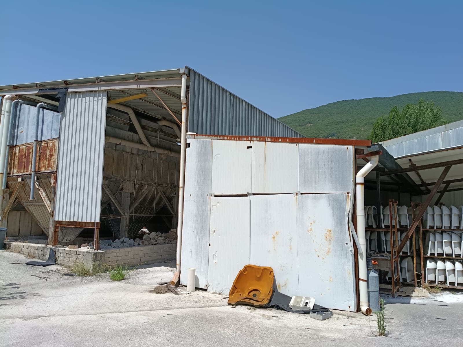 CAPANNONE AD USO INDUSTRIALE E ARTIGIANALE  in vendita - foto 11