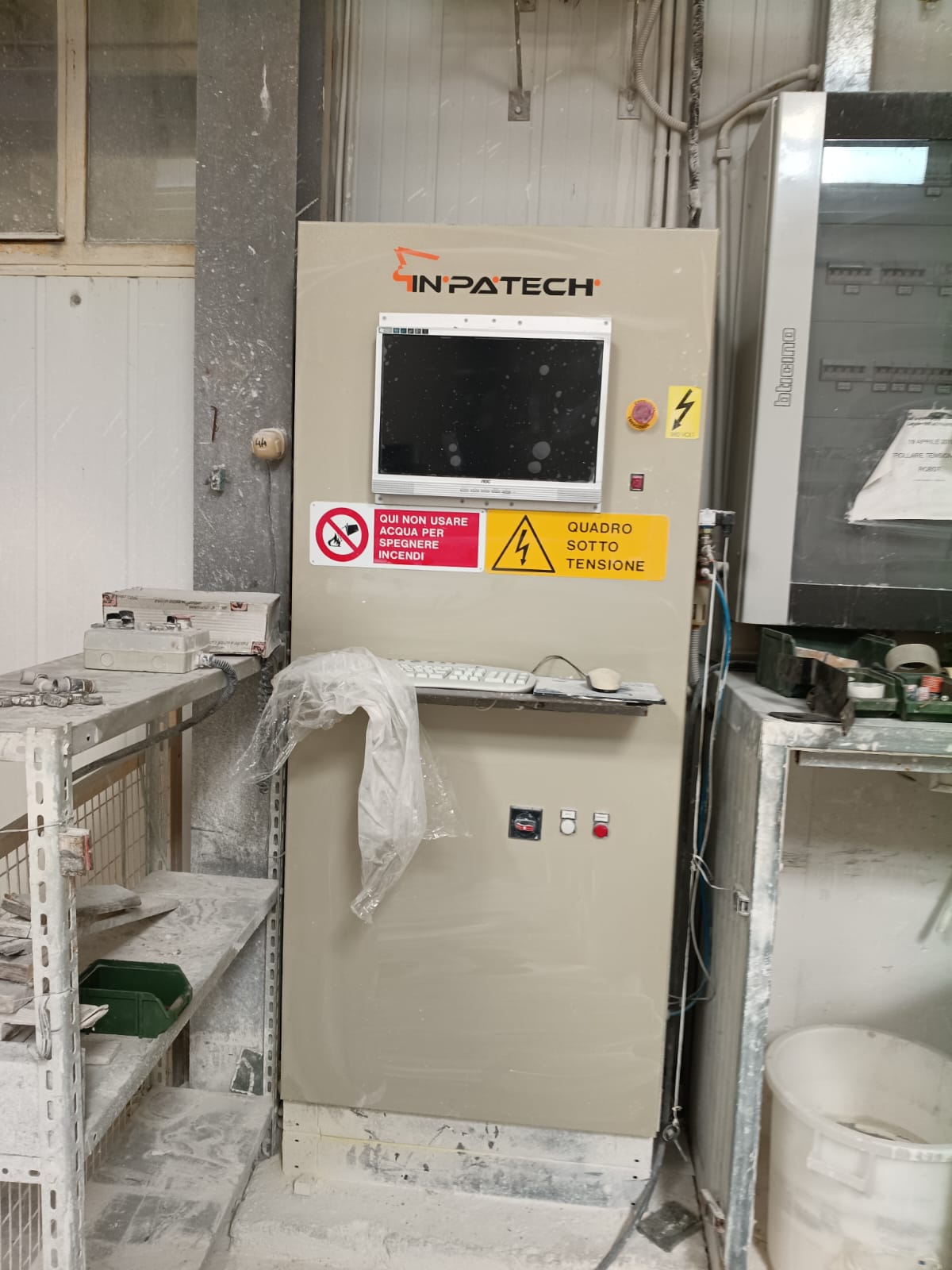 ROBOT SPRUZZATORE  2 PISTOLE + PROGRAMMI COMPUTERIZZATI in vendita - foto 3
