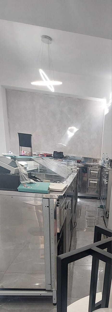 Arredamento e attrezzature per bar in vendita - foto 15