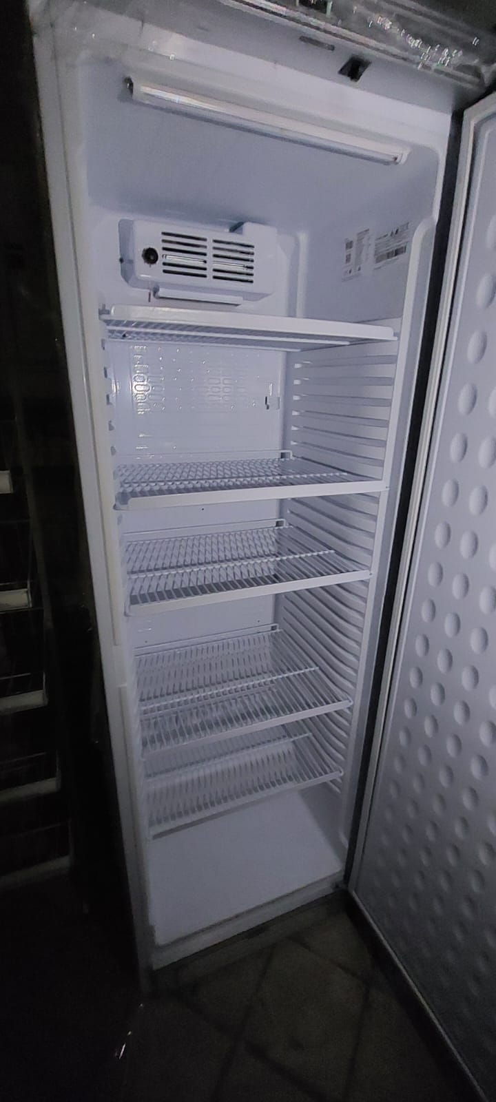 Arredamento e attrezzature per bar in vendita - foto 13
