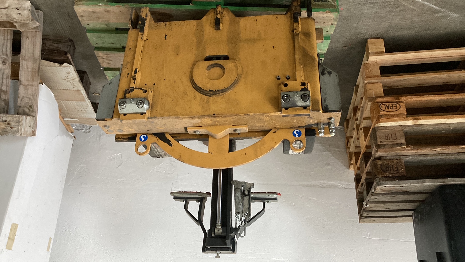 ROVESCIATORE BINS C.M. in vendita - foto 1