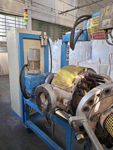 Riciclaggio plastica in vendita