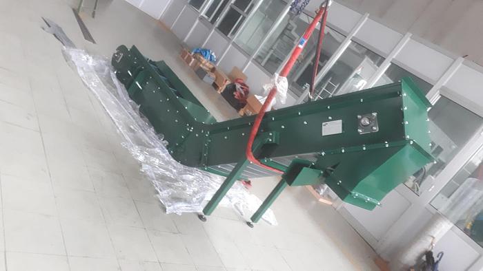 EXTRACTION BELT 450 x 3.500 mm + magnetic drum AS NEW in vendita - foto 6