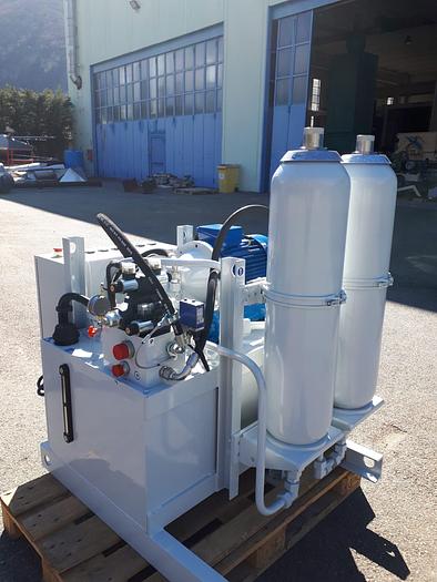 SEMI-AUTOMATIC SCREENCHANGERS Ø 30-400 mm. in vendita - foto 6