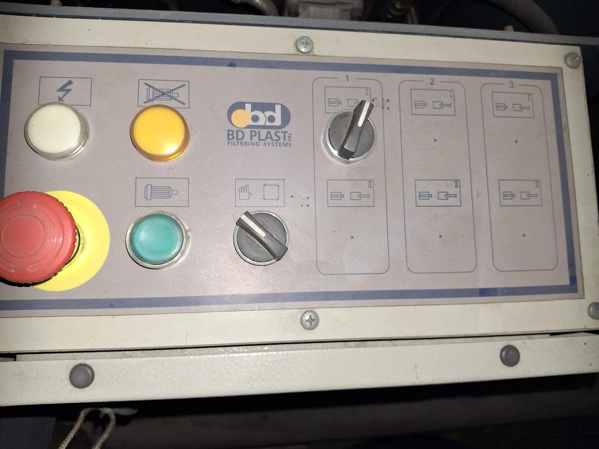BD PLAST NON-STOP SCREENCHANGER 300 mm. in vendita - foto 6