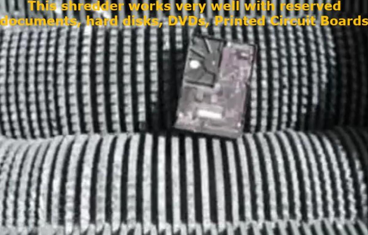 PCB and Reserved Documents shredder 7,5 mm. in vendita - foto 1