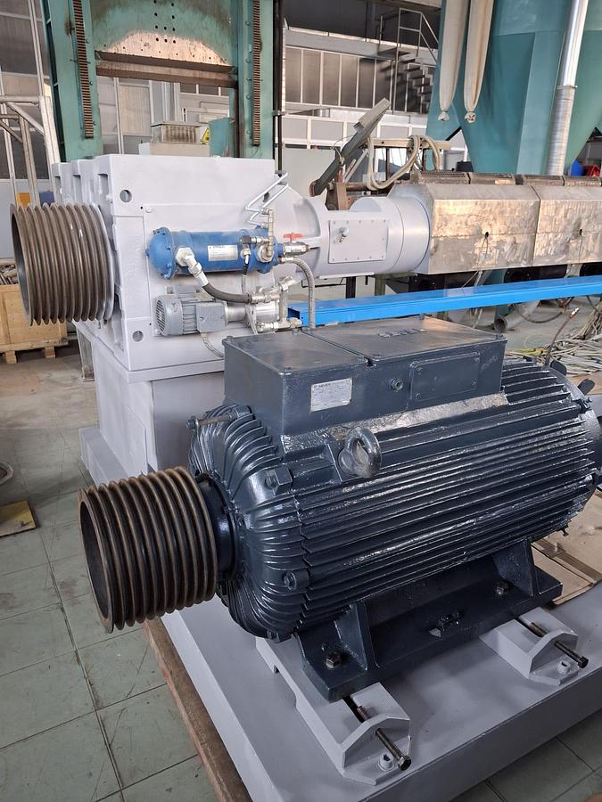LEDA EXTRUDER 160 mm 50 LD in vendita - foto 11