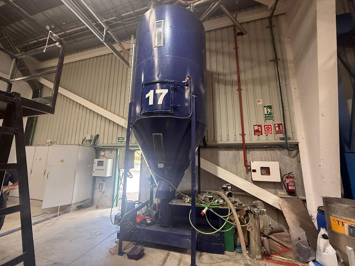 2004 VERTICAL MIXER 8000 lt. in vendita - foto 4