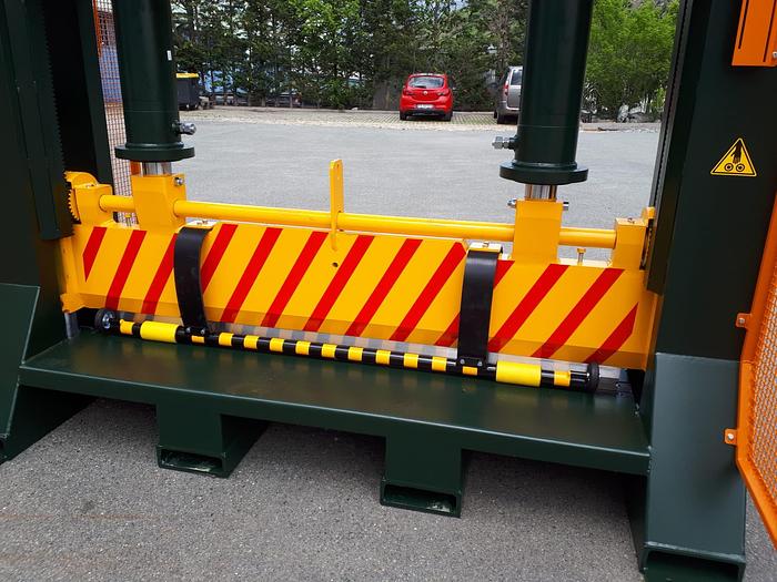 GUILLOTINE REEL SLITTER 1.500x1.250 mm. 7,5 kw IN STOCK in vendita - foto 9