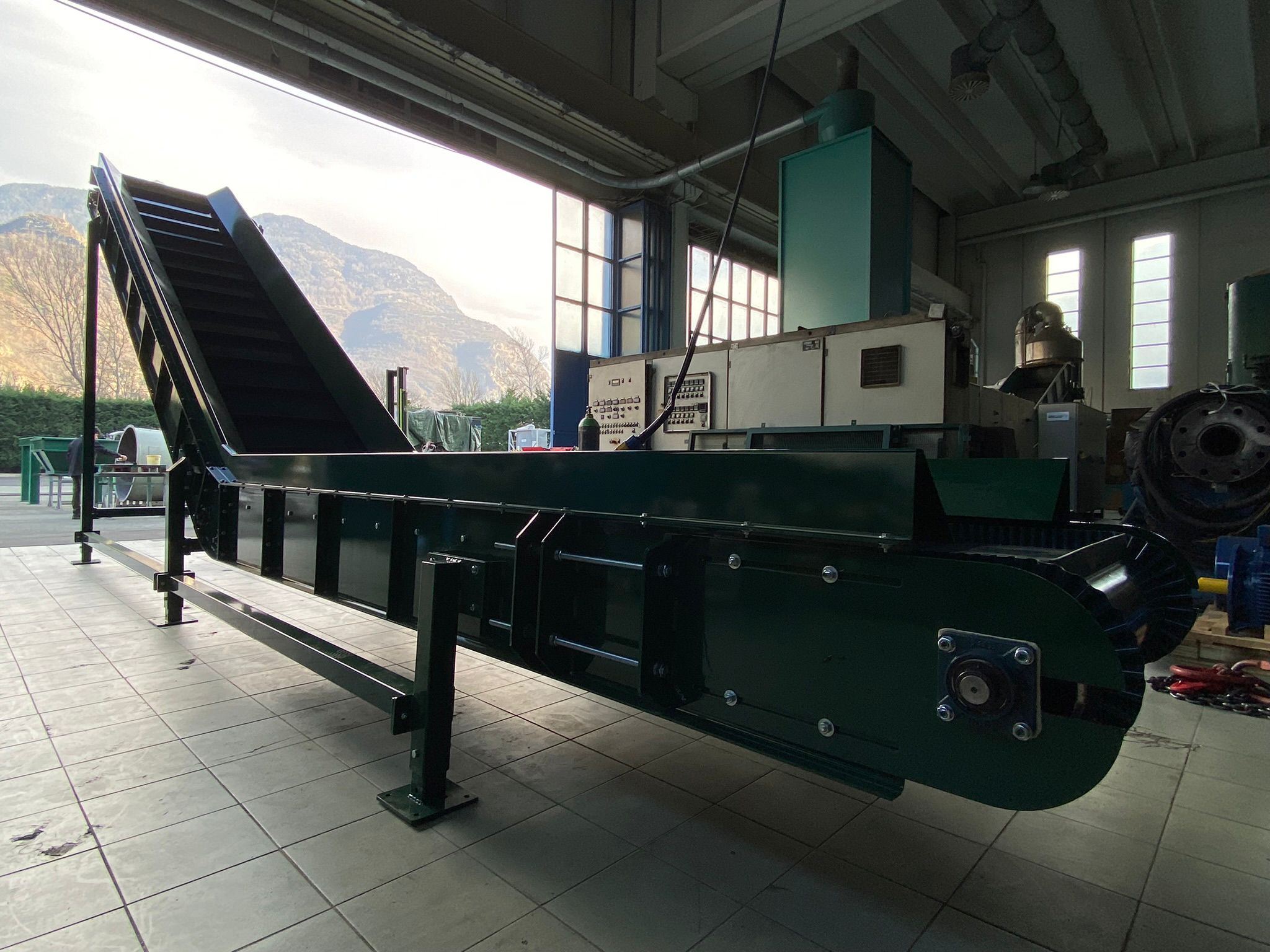 Conveyor with metal detector in vendita - foto 11