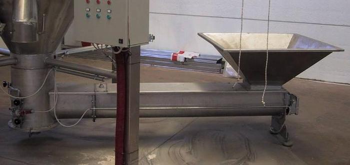 Riciclaggio plastica in vendita