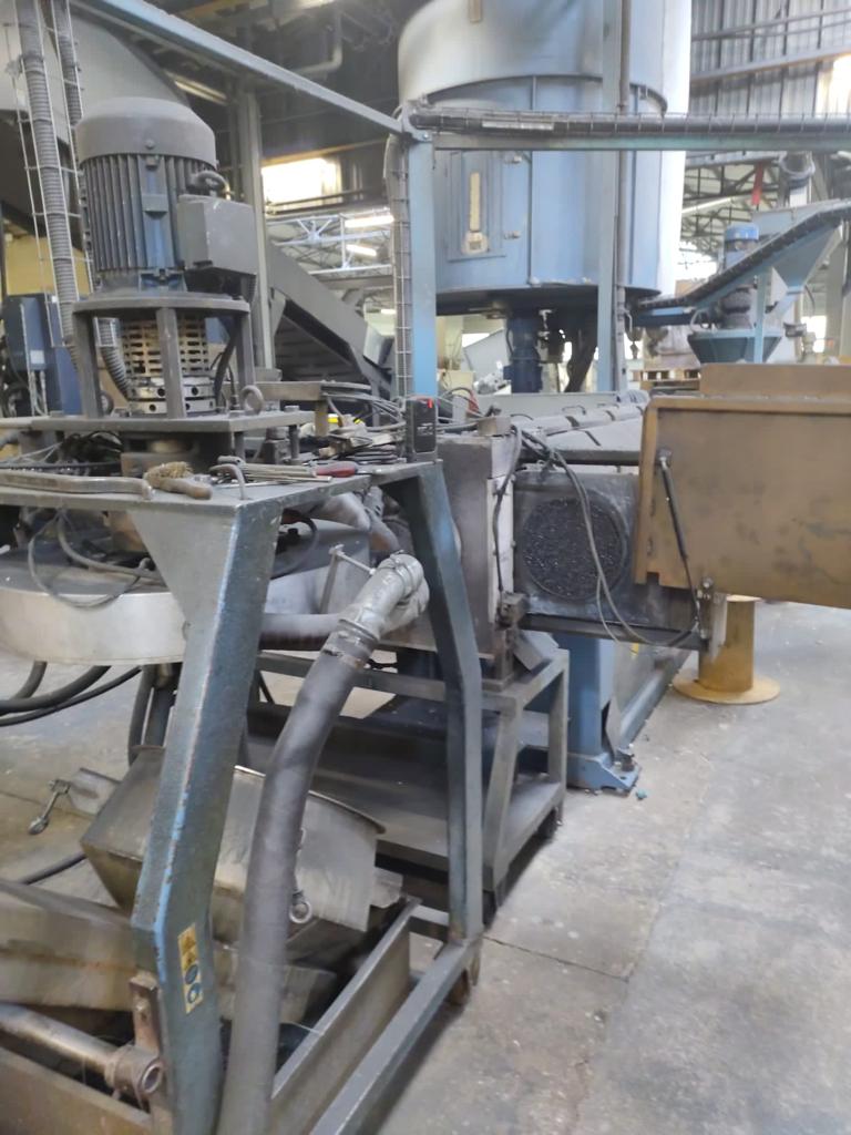 Estrusori plastica in vendita
