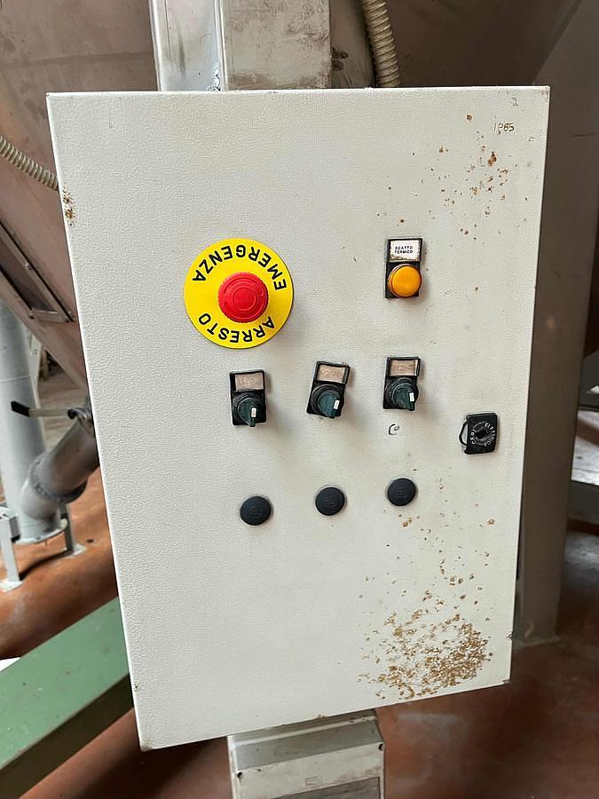 Vertical mixer 8.500 lt ca in vendita - foto 2