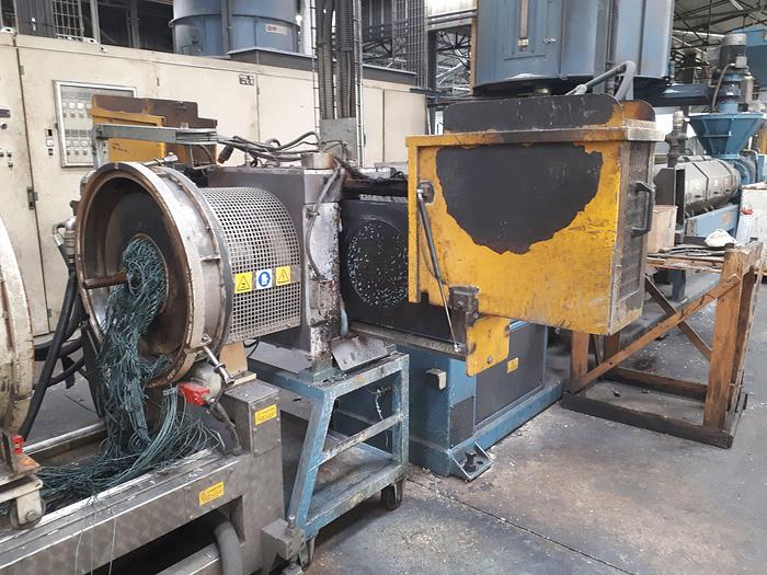 Riciclaggio plastica in vendita