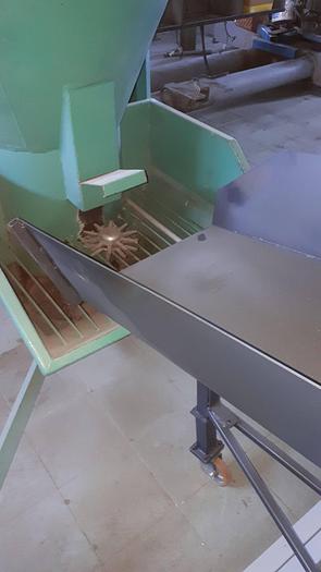 FEEDING SLIDE for vertical mixers in vendita - foto 2