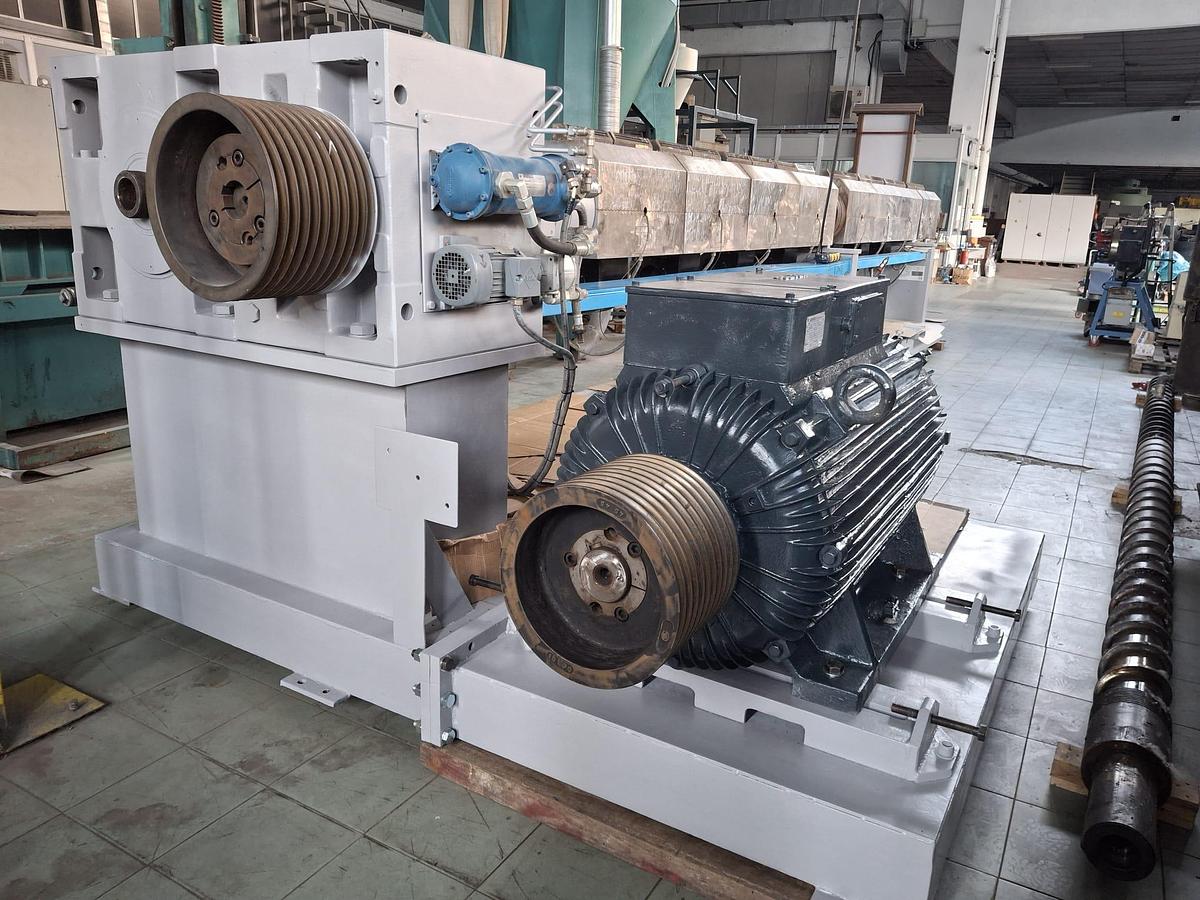 LEDA EXTRUDER 160 mm 50 LD in vendita - foto 2
