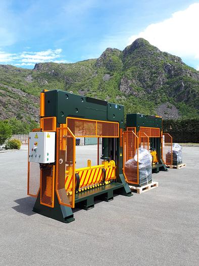 GUILLOTINE REEL SPLITTER 1.500×1.250 mm 30 Ton in vendita - foto 1