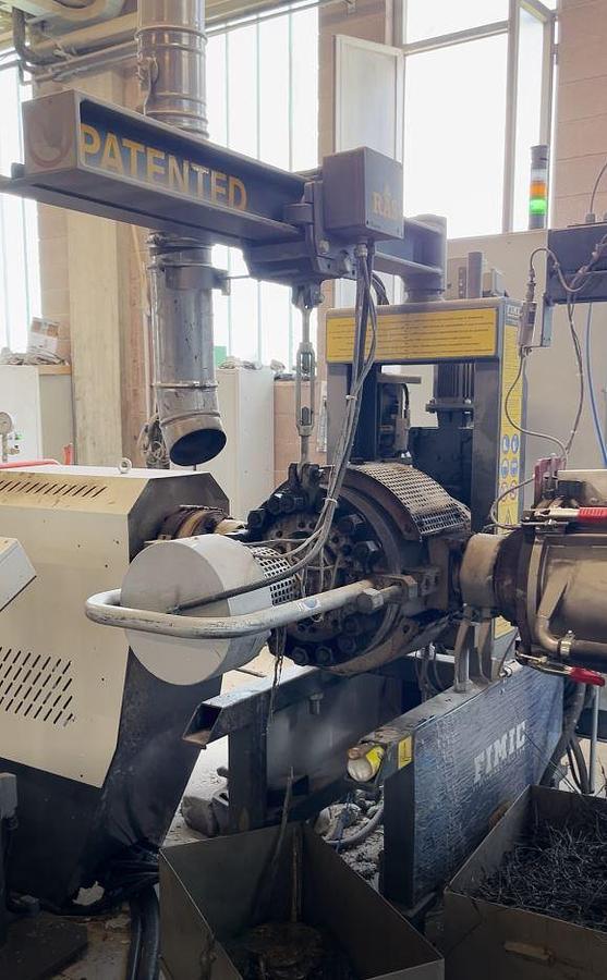 Riciclaggio plastica in vendita