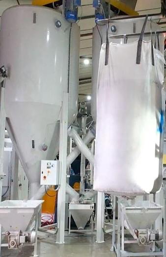 Riciclaggio plastica in vendita