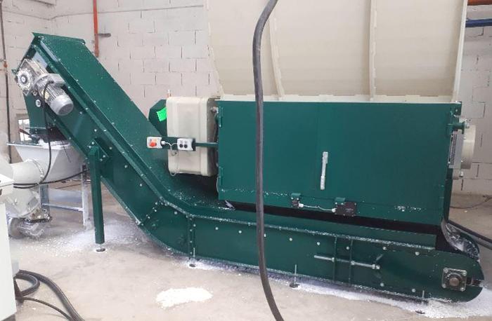 EXTRACTION BELT 450 x 3.500 mm + magnetic drum AS NEW in vendita - foto 1