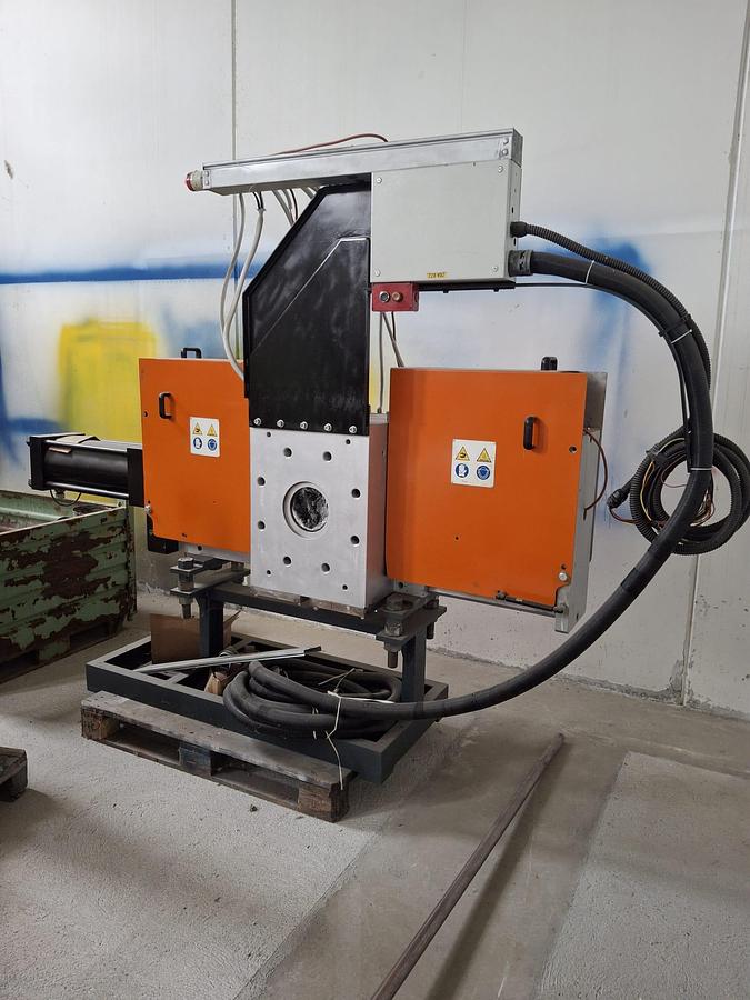 BD PLAST NON-STOP SCREENCHANGER 300 mm. in vendita - foto 8