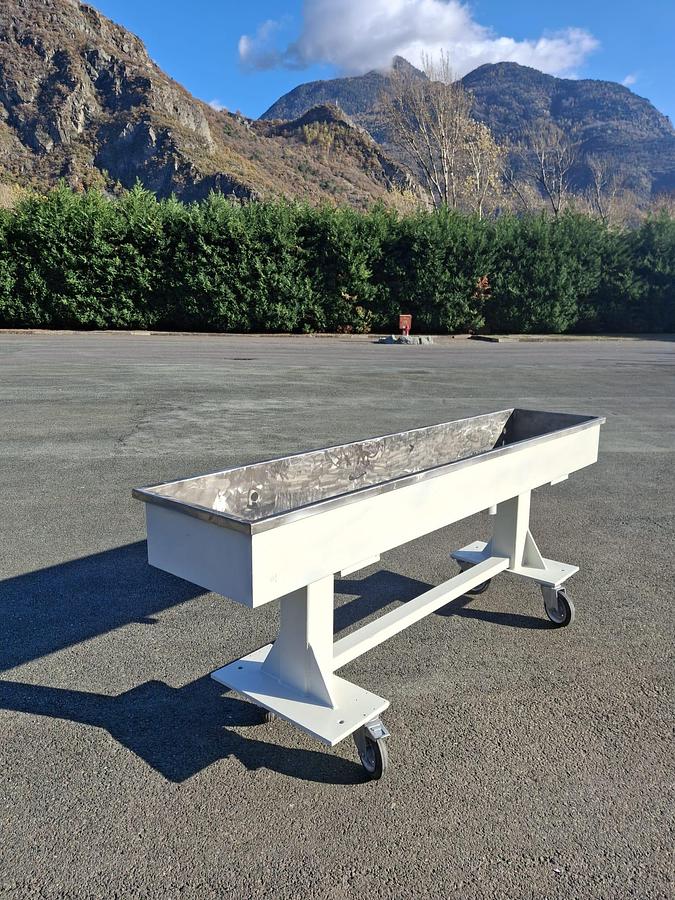 Ricambi macchinari plastica in vendita