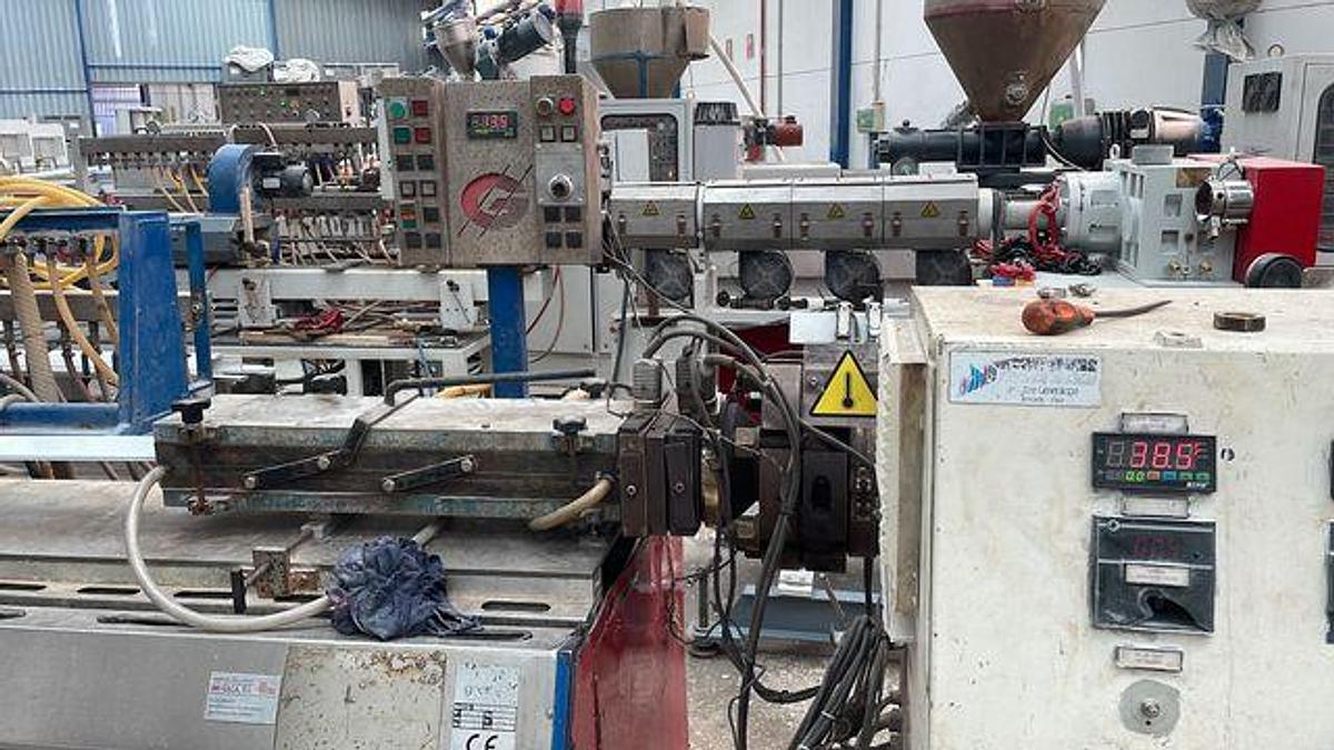 Estrusori plastica in vendita