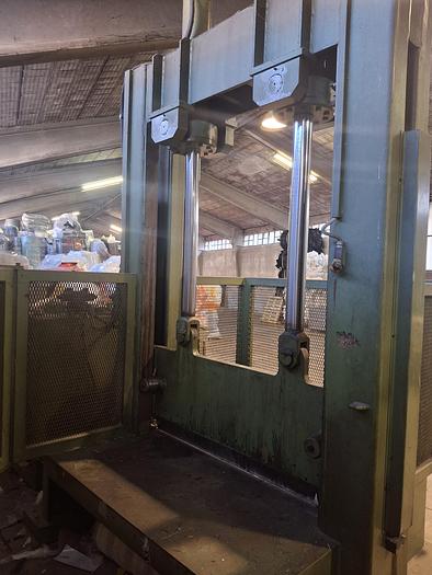 FIMIC GUILLOTINE 1.500 mm 100 Ton. in vendita - foto 8