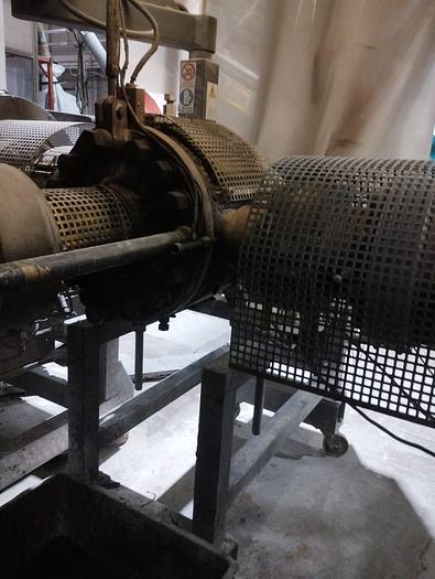 Riciclaggio plastica in vendita