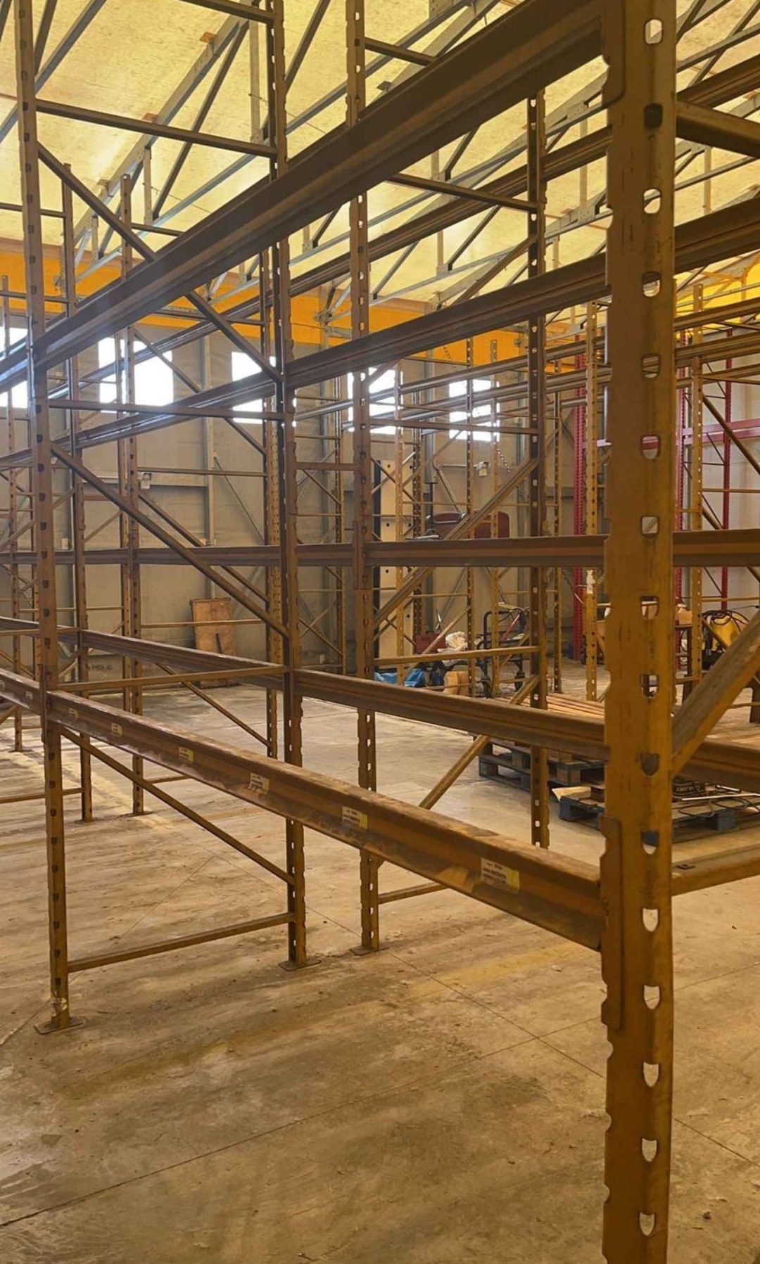 scaffali  in vendita - foto 2