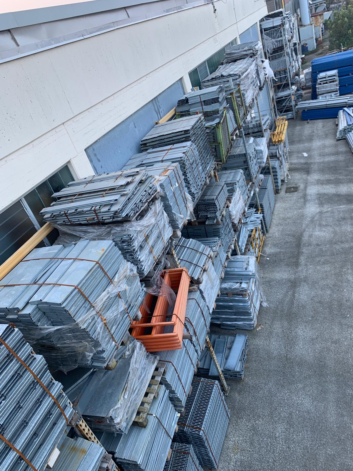 Porta pallet  in vendita - foto 1