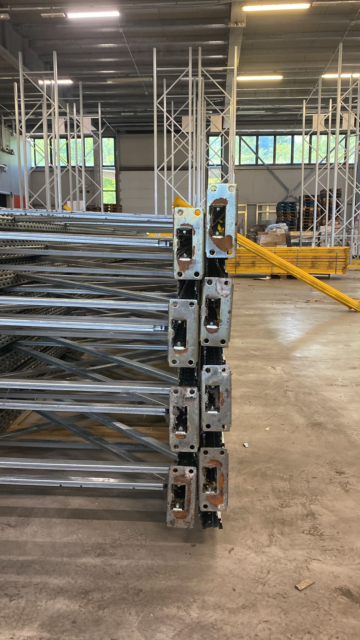 Scaffalature in vendita