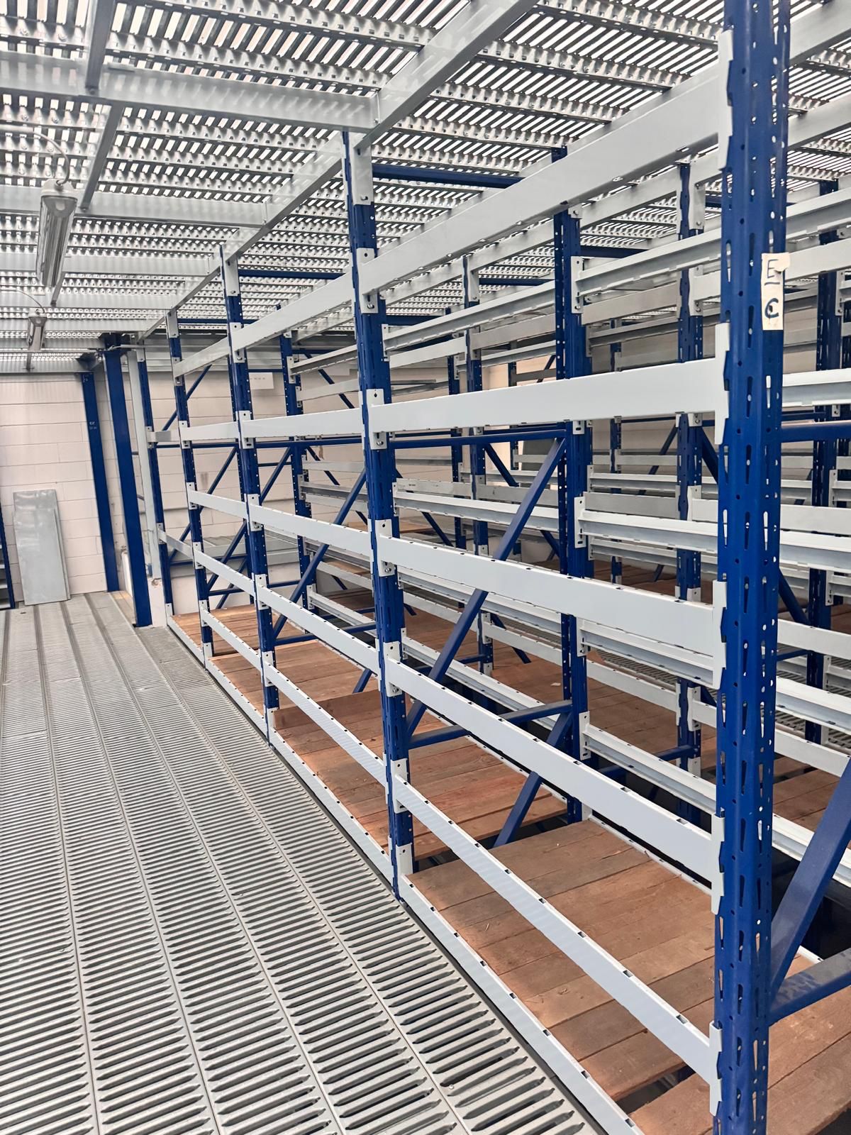 Scaffalature in vendita