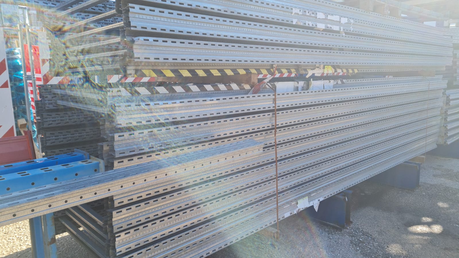 Scaffali industriali  in vendita - foto 2