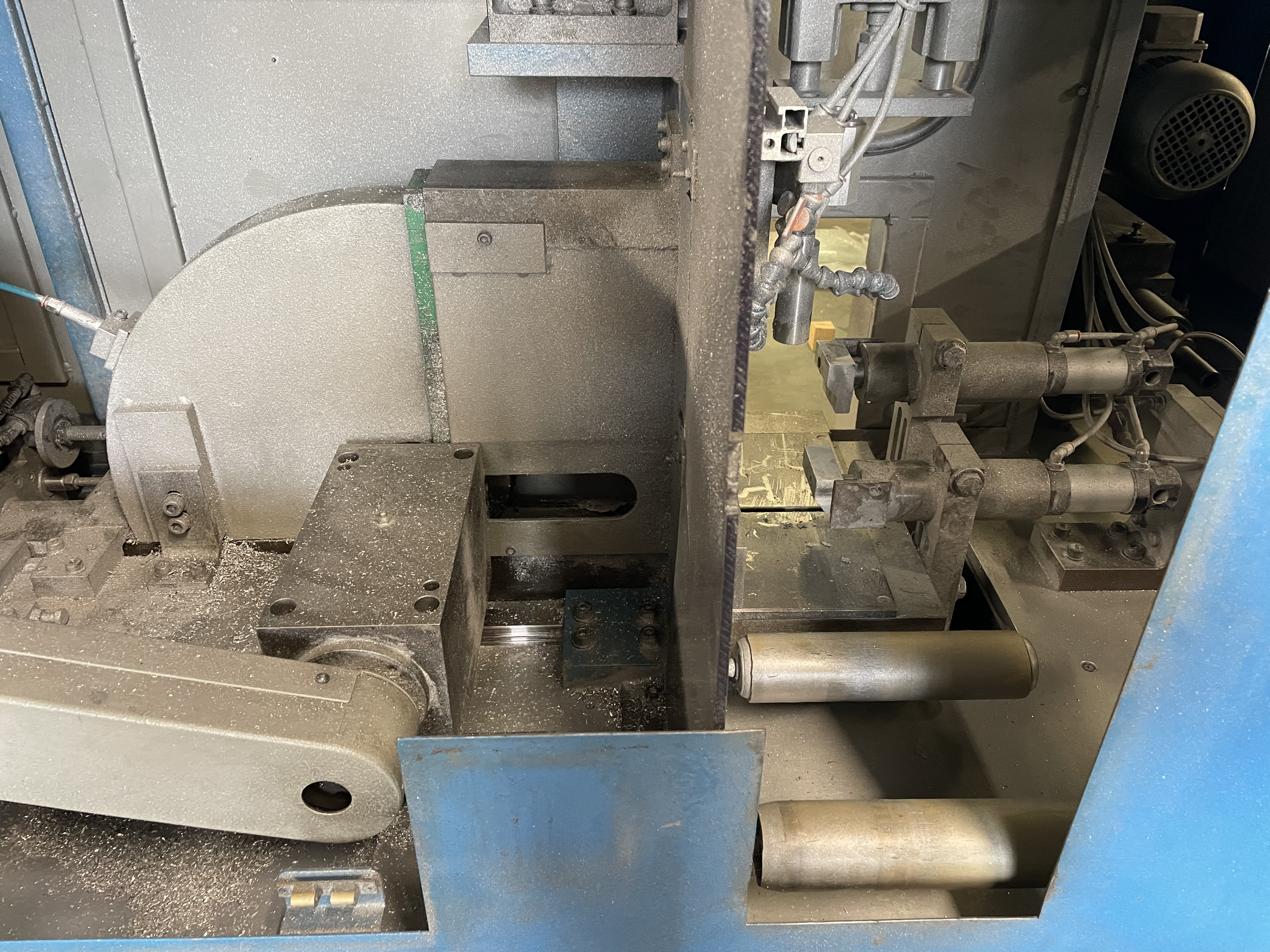 Linea automatica di taglio profili in alluminio in vendita - foto 3